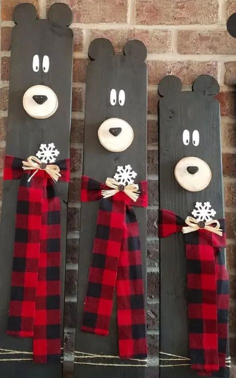 100+ Easy and Creative DIY Recycled Christmas Decorations - Holidappy February Decorations Diy, Crafts For Outdoor Decor, Diy Wall Signs Wood, Christmas Outside Decorations Diy, Wood Craft Show Ideas, Crafts With Ribbon Ideas, Spring Wood Craft Ideas, Fan Blade Christmas Crafts, Easy Wood Burning Patterns