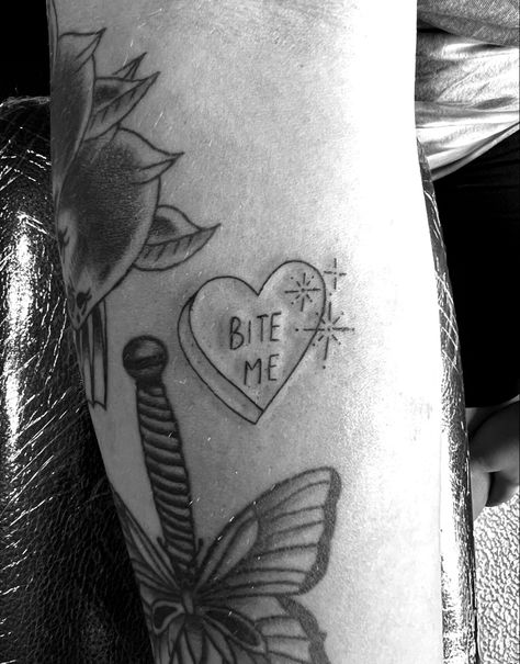 Vampire Inspired Tattoos, Vampire Bite Tattoo, Vampire Tattoo Ideas, Candy Heart Tattoo, Bite Me Tattoo, Witchy Botanical, Heart Bit, Vampire Tattoo, Tattoo Tiny