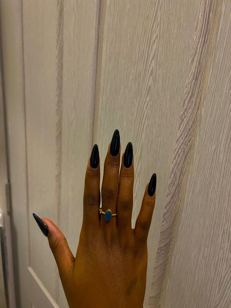 Black Baddie Nails, Lipstick Nails, Beauty Hacks Nails, Matte Black Nails, Solid Color Nails, Light Nails, Glamour Nails, Edgy Nails, Shine Nails