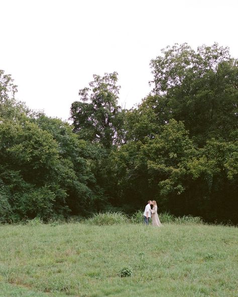 Happy anniversary to these two 🥰 . . 120 film / Fuji 400H / developed by @southerlands.hsv #faunaandfilm #alabamafilmphotographer #huntsvillefilmphotographer #alabamaphotographer 120 Film, Film Photographers, Happy Anniversary, Alabama, Film, Photographer, Quick Saves