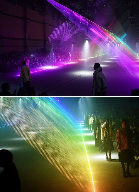 Christopher Bailey's final Burberry Show for Spring 2018 was emotional—from the LGBTQ charities and rainbow weaves to the models involved. Fashion Show Lighting, Boys Kilt, Westfield Mall, Laser Show, Christopher Bailey, British Heritage, All Or Nothing, Stage Design, Light Show