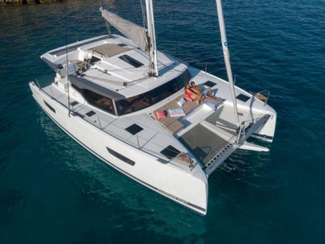 Fountaine Pajot, Yacht Aesthetic, Catamaran Charter, Catamaran For Sale, Yatch Boat, Best Yachts, Catamaran Yacht, Ocean Sailing, Sailboat Living