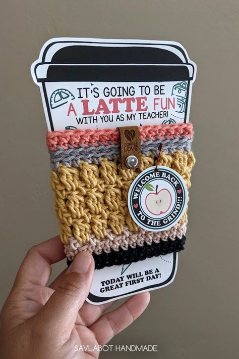 Cup Cozy Printable, Coffee Cup Cozy Pattern, Crochet Teacher Gifts, Stitch Coffee, Cup Cozy Crochet Pattern, Cup Cozy Pattern, Crochet Mug Cozy, Crochet Coffee Cozy, Cozy Pattern