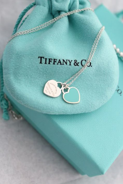 Tiffanny & Co Tiffany Necklace Blue, Tiffany & Co, Tiffany And Co Bracelet, Tiffany And Co Necklace, Tiffany And Co Jewelry, Tiffany Earrings, Tiffany Necklace, Bracelet Rose Gold, Tiffany Jewelry