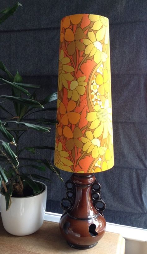 1970s Grace Sullivan 'Desdemona' fabric lampshade 60s Lampshade, Artsy Lighting, Groovy Lamp, Groovy Lamps, Plaster Lamps, Dramatic Foyer, Groovy Room, Vintage Lampshades, Country Lamps