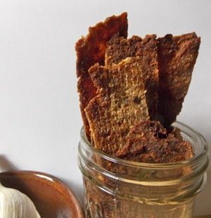 How to Make Jerky from Ground Turkey: Homemade turkey jerky Turkey Jerky Recipe Dehydrator, Vegan Jerky Recipe, Turkey Jerky Recipe, Dehydrate Recipes, Dehydrated Snacks, Jerkey Recipes, Dehydrating Recipes, Jerky Marinade, Vegan Jerky