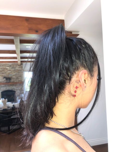 #redinktattoo #eartattoo #small tattoos #japanesetattoo #tattooideas #tattoo #redtattoo #japaneseink #smalltattooideas #cutetattoo Behind Ear Tattoo Japanese, Tattoo Behind Ear, Tattoos Inspo, Neck Tattoos Women, Red Ink Tattoos, Red Tattoos, Red Ink, Japanese Tattoo, Neck Tattoo