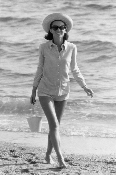 Enduring Celebrity Summer Style | British Vogue Audrey Hepburn Style Icon, Audrey Hepburn Outfit, Audrey Hepburn Born, Two For The Road, Celebrity Summer Style, 88th Birthday, 4 May, Audrey Hepburn Style, Hepburn Style