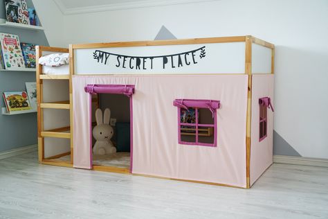 Kids playhouse interior