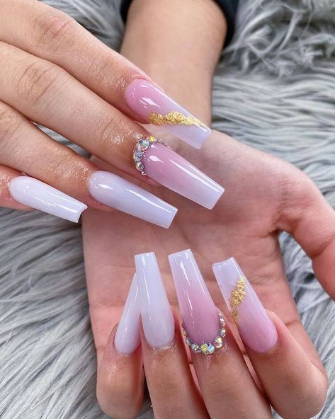 Women will love these awesome long coffin nails perfect for the New Year. Add rhinestones to give your nails and elegant look. Nails Grunge, Ombre Acrylic Nails, White Acrylic Nails, Grunge Nails, Cute Acrylic Nail Designs, Simple Acrylic Nails, Blush Nails, Classic Nails, Long Acrylic Nails Coffin