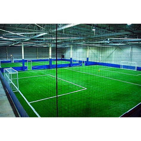 Indoor Soccer Aesthetic, Home Soccer Field Outdoor, Soccer Field Design, Indoor Soccer Field Design, Outdoor Soccer Field, The Football Factory, Private Soccer Field, Indoor Soccer Field, Futsal Court