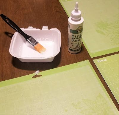 How To Resticky Your Cricut Mat, Cricut Cheat Sheets, Svgs Free, Diy Glue, Cricut Help, Cricut Mat, Free Svgs, Dawn Dish Soap, Cricut Craft