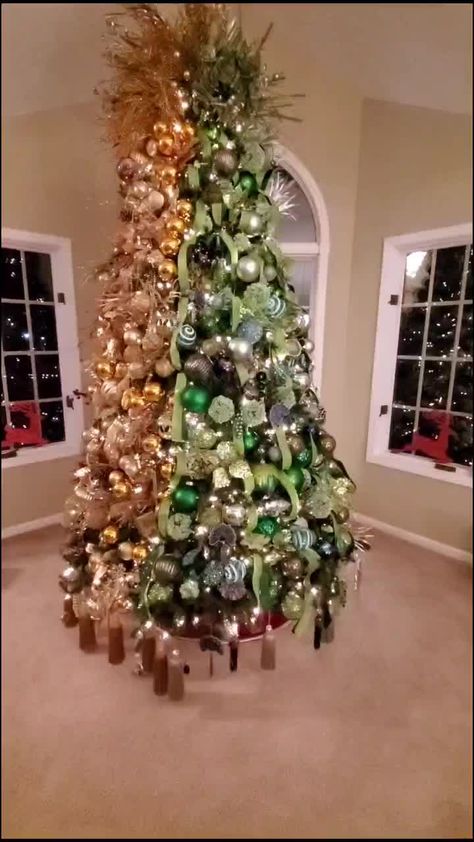 Patricia(@patriciakingballard) on TikTok: my beautiful rotating Christmas Tree 🎄. Rotating Christmas Tree, Tree Ideas, Christmas 2024, Christmas Tree, Holiday Decor, Christmas, Home Decor, Home Décor