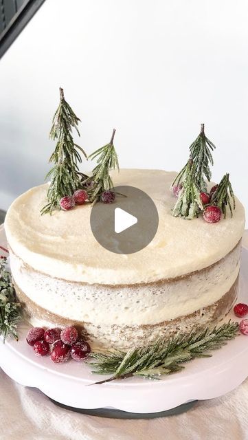 Becca Mansfield | Party Planner 🎉 on Instagram: "A simple, but beautiful way to decorate your Christmas cake: Magical snowy trees! 🌲 What makes the sugar stick to the “trees” and cranberries? An easy water and sugar syrup! 🤫 You will need: 1/2 c water 1/2 c granulated sugar 1 c granulated sugar for rolling Fresh rosemary sprigs Fresh cranberries •Mix together the water and sugar in a pot on the stove •Boil then reduce to a simmer, then whisk until the sugar dissolves •Remove from heat and let cool for a minute •Dip the rosemary in the mixture and set aside on parchment paper to dry for at least 15 minutes •Repeat this step with the cranberries ^ •When dry, roll the rosemary and cranberries in granulated sugar for the magical “snowy” effect! Use as toppers on your favorite Christmas c Rosemary Tree, Cranberry Christmas Cake, Easy Christmas Cake Recipe, Sugar Sticks, Cranberry Cake, The Cranberries, Sugared Cranberries, Christmas Cake Recipes, Sugar Syrup