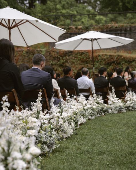 Lisa and Minh’s ceremony was so ethereal and elegant from a curved aisle and string quartet, to cascading florals and wide sun umbrellas. It was so thoughtful and so them and I am *here* for switching up aisles in 2024! Hardly anyone stands perfectly centered anyways, so let’s keeping changing the shape ✨☀️ Photography @madelinerosephoto Wedding Content Creator @contentbychristina Planning and Coordination @aislereadyevents Ceremony Location Mount Tabor Reception and Catering @hkcafepdx2 Flo... Shape Photography, Wedding Musicians, Woodsy Decor, Wedding Content, Indie Wedding, 2025 Wedding, Woodsy Wedding, Moody Wedding, Ceremony Decor