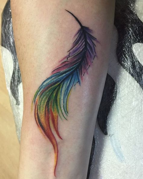 Rainbow Tattoos Pride, Feather Tattoo Colour, Lgbt Tattoo, Alas Tattoo, Feather Tattoo Meaning, Pride Tattoo, Rainbow Tattoos, Feather Tattoo Design, Friendship Tattoos