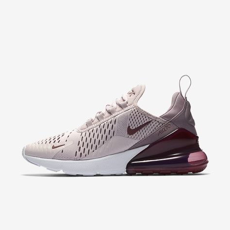 Tennis Shoes Outfit Work, Nike Air Max 270 Women, Tennis Shoe Outfits Summer, Tennis Shoes Outfit, Nike Air Shoes, Cute Nike Shoes, Air Max Women, Cute Nikes, Nike Air Max 270