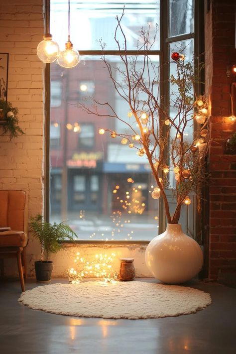 20 Minimalist Christmas Decor Ideas You’ll Love in 2024 25 Christmas Light Ideas Indoor, Minimalist Christmas Decor Small Spaces, Small Room Christmas Decor, Indoor Christmas Lights Ideas, Branches Christmas Decor, Minimalistic Christmas Decor, Christmas Diy Felt, Minimalist Christmas Decor Ideas, Simple Winter Decor