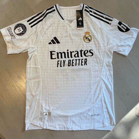 New Madrid Home Shirt Mbappe Real Madrid T Shirt, Camisa Real Madrid, New Madrid, Real Madrid Shirt, Adidas White, Team Jersey, White Adidas, Fancy Dresses, Real Madrid