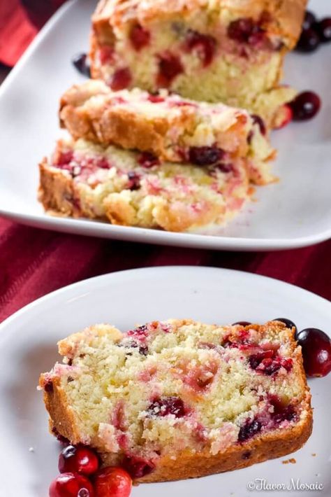 Banana Cranberry Bread, Orange Bread Recipe, Cranberry Bread Recipes, Christmas Cranberry, Quick Bread Recipes Easy, Orange Bread, Chocolate Covered Katie, Cranberry Orange Bread, Cranberry Bread