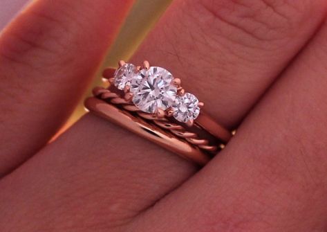 Rose Gold Diamond Ring Wedding Band 3 Stone Diamond Ring, Cheap Diamond Rings, Three Stone Diamond Ring, 3 Stone Engagement Rings, Wedding Rings Halo, Three Stone Diamond, Twisted Band, Diamond Anniversary Rings, Three Stone Engagement