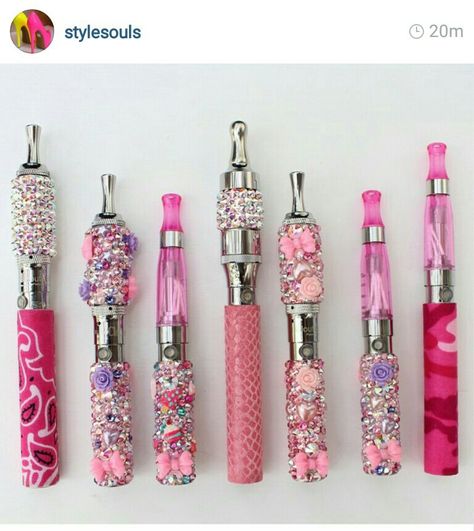 So you :) Stiiizy Decoration, Cart Battery Pen Cute, Cute Battery Pen, Cart Battery Pen Decorated, Wax Pen Aesthetic, Thc Cart Aesthetic, Badazzel Cart Battery, Bedazzled Cartridge Pen, Girly Smoker Aesthetic