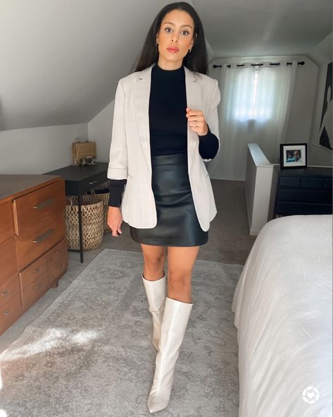 Skirt With Knee High Boots Fall Outfits, Knee High Cream Boots, Cream Knee Boots Outfit, High Boots Leather Skirt, Cream Leather Skirt Outfit, Cream Knee High Boots Outfit, Blazer Fall Outfits, Leather Knee High Boots Outfit, Blazer And Boots Outfit