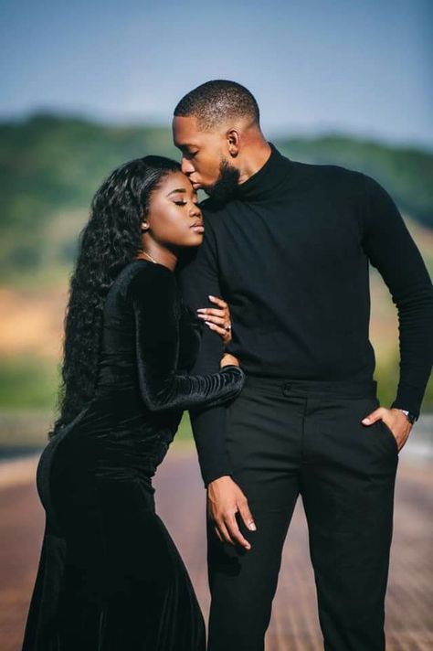 Feminine Masculine Photoshoot, Winter Engagement Photos Black Couple, Black Couple Shoot Ideas, Couples Anniversary Photoshoot Outfits, His And Her Photoshoot, Black Couple Anniversary Pictures, Black Engagement Photoshoot, Black Couples Engagement Pictures Casual, Engagement Photos Outfits Black Couple