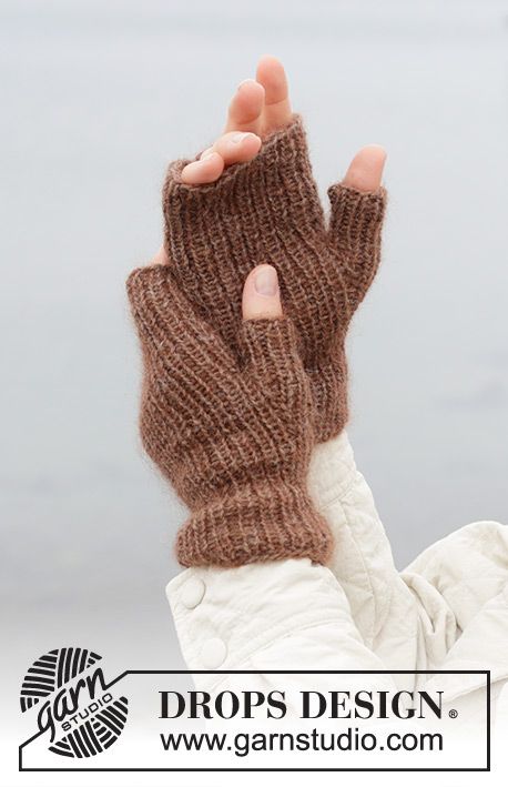 Free Knitting Patterns For Women, Knitted Wrist Warmer, Magazine Drops, Drops Patterns, Winter 23, Fingerless Gloves Knitted, How To Purl Knit, Headband Pattern, Wrist Warmers