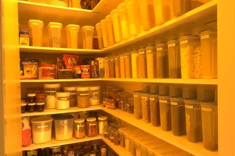 Entertaining From an Ethnic Indian Kitchen: Indian Pantry Store Room Ideas, Interior Design Kitchen Contemporary, Kitchen Indian, Kitchen Wrap, Pantry Room, Indian House Plans, Store Room, Food Storage Organization, Small Kitchen Organization