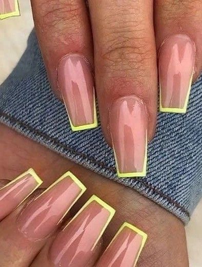 Yellow Tip Nails, Ballerina Nails Ideas, Coffin Nail Designs, Neon Yellow Nails, Nail Art Diy Easy, Cute Spring Nails, Coffin Shape Nails, Ballerina Nails, Nails 2020