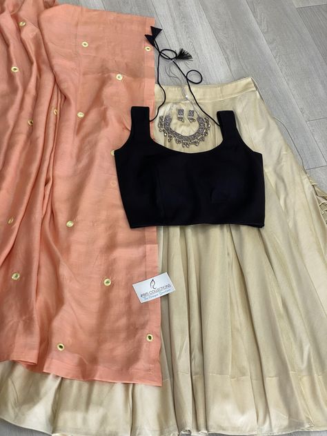 865-850-9877 Priti collections located in Knoxville TN Colour Combination For Chaniya Choli, Navratri Dress Ideas, Simple Chaniya Choli, Navratri Fits, Onam Outfits, Navratri Dress, Trendy Outfits Indian, Simple Saree Designs, New Saree Blouse Designs