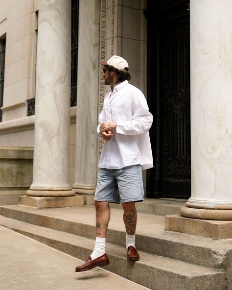 Ready for summer in my new @bobbieshomme loafers. Loafer Shorts Outfit, Men In Loafers, How To Style Shorts Men, Loafers And Shorts Outfit Men, Mens Loafer Outfit, Shorts Loafers Outfit, Shorts And Loafers Outfit, Loafers And Shorts, Summer Loafers Outfit