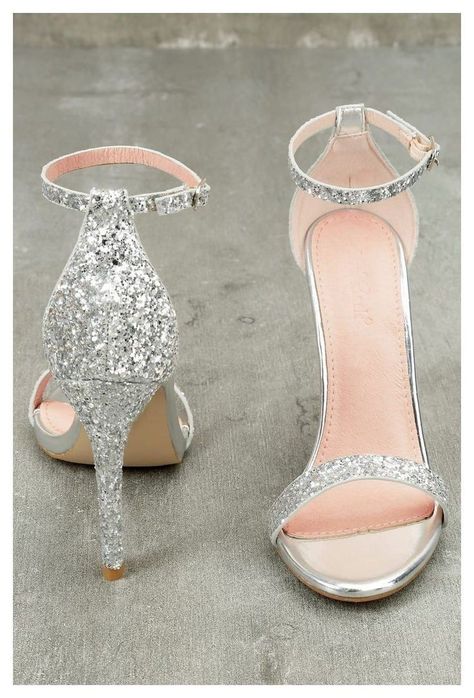 Short Silver Heels, Prom Shoes Silver Heels, School Dance Shoes, Hoco Shoes, Prom Shoes Sparkly, Flat Prom Shoes, Prom Shoes Black, Prom Shoes Silver, Hoco Dresses Short Tight