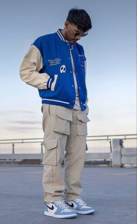 Mens Cargo Outfit Street Style, Jordan 1 Outfits For Men, Outfits With Blue Jordans, Jordan 1 Blue Outfit, Jordan 1 Outfit Men Streetwear, Jordan 1 Outfits Men, Blue And White Outfit Ideas, Jordan 1 Outfit Men Style, Guys Streetwear