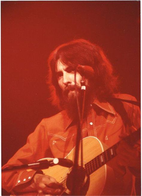 George Harrison Bangladesh, Concert For Bangladesh, Guys Trip, Beatles George Harrison, Beatles George, Beatles Photos, Twist And Shout, The Fab Four, I'm With The Band