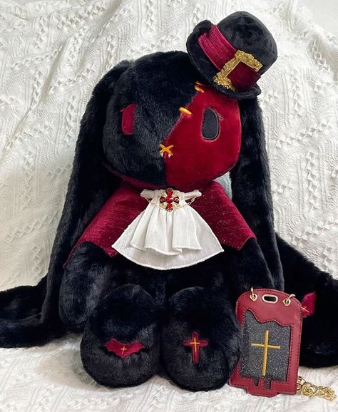 Creepy Stuffed Animals, Rabbit Halloween, Shopping Link, Doll Plushies, Halloween Gothic, Dessin Adorable, Cute Stuffed Animals, Bunny Plush, Creepy Cute