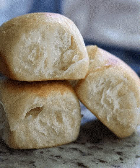 Sourdough Dinner, Sourdough Dinner Rolls, Sourdough Rolls, Dinner Rolls Recipe, Sourdough Baking, Sourdough Recipes, Sunday Dinner, Pull Apart, Sourdough Starter