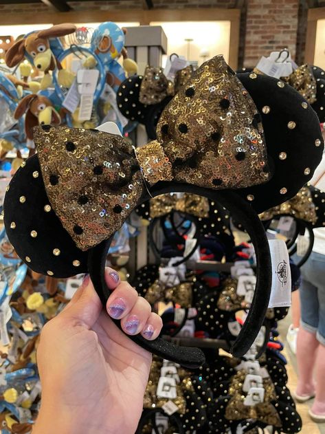 Black Minnie Ears, Mini Ears, Mickey Mouse Nursery, Mickey Mouse Nail Art, Mickey Mouse Nails, Disney Ears Headband, Disneyland Ears, Toddler Boy Haircuts, Disney Mouse Ears