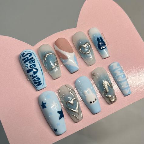 Newjeans Nails, New Jeans Nails, Jean Nails, Newjeans Kpop, New Jean, Art Deco Nails, Punk Nails, Grunge Nails, Cute Acrylic Nail Designs