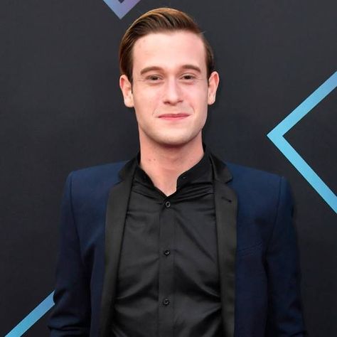 tyler henry on skeptics – famous mediums Allison Dubois, Tyler Henry, Matt Lauer, Last Week Tonight, Opening Your Third Eye, Giuliana Rancic, John Edwards, Paranormal Investigation, Spiritual Thoughts