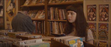 Diary Of A Teenage Girl, Art Student, Girl Movies, The Diary, Love Energy, Film Aesthetic, Film Stills, Autumn Trees, Movie Scenes