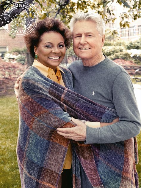 Leslie Uggams’ Amazing Love Story: How Her 53-Year Interracial Marriage Defied the Odds Interracial Celebrity Couples, Leslie Uggams, Black Celebrity Couples, Mixed Families, African American Artwork, Black Woman White Man, Interracial Family, Deadpool 2, 50s Women