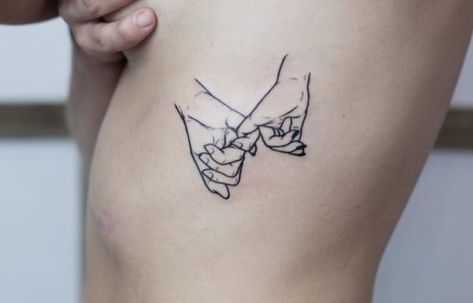 Pinky Promise Tattoo, Loyalty Tattoo, Promise Tattoo, Twin Tattoos, Small Matching Tattoos, Mystical Tattoos, Mom Tattoo Designs, Tattoo For Son, Matching Couple Tattoos