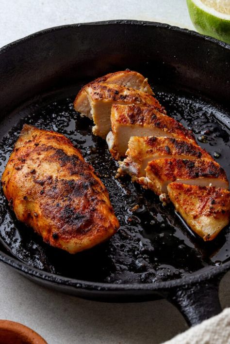 Pan Seared Oven Baked Chicken, Pan Seared Chicken Breast Recipes, Chicken Breast Oven, Pan Seared Chicken Breast, Baked Chicken Breasts, Seared Chicken Breast, Oven Baked Chicken Breasts, Seared Chicken, Pan Seared Chicken