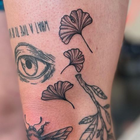 Filler Tattoo Designs, Gap Filler Tattoo, Filler Tattoo, Linework Tattoo, Astrology Tattoo, Tattoo Filler, Bug Tattoo, Inspiration Tattoos, Poke Tattoo