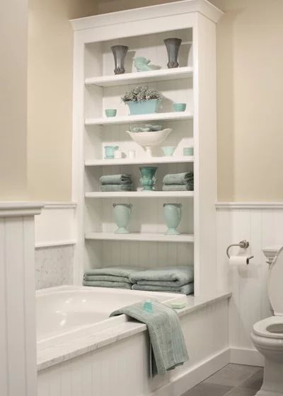 Small Bathroom Cabinets, Bathroom Cabinets Diy, Top Bathroom Design, Shower Storage, Small Showers, Bathroom Storage Shelves, Bathroom Tub, Room Shelves, Small Bathroom Storage