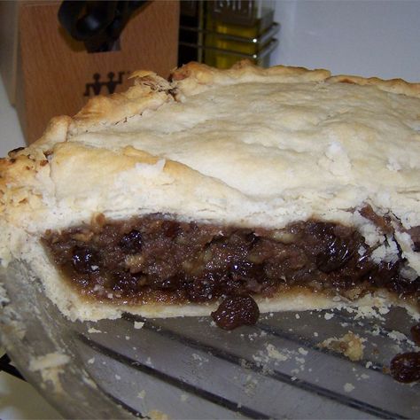 Mincemeat Pie Filling, Raisin Pie Recipe, Mincemeat Pie, Raisin Pie, Minced Meat Recipe, Pie Filling Recipes, Flaky Pie Crust, Meat Pie, Filling Recipes