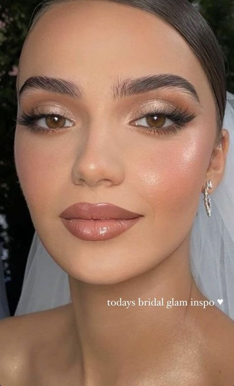 Brown Eyed Makeup Wedding, Bridal Makeup Winter Wedding, Makeup Looks For Auburn Hair, Make Up For Dusty Blue Gown, Glowy Eyeshadow Look, Brown Eye Soft Glam, Day Make Up For Brown Eyes, Bridesmaid Makeup For Gold Dress, Olive Skin Tone Wedding Makeup