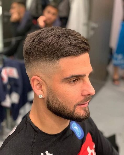 Mid Fade Haircut, Free Hairstyle, Short Fade Haircut, Male Haircuts Curly, Mens Hairstyles Fade, Gents Hair Style, Side Swept Hairstyles, Men's Short Hair, Faded Hair